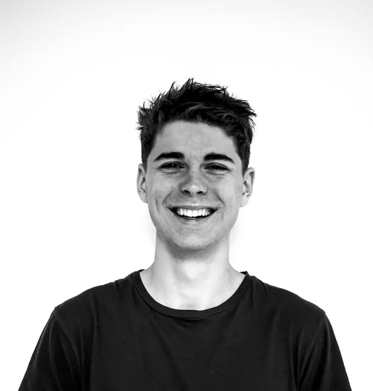 chris Electric Skateboards 2