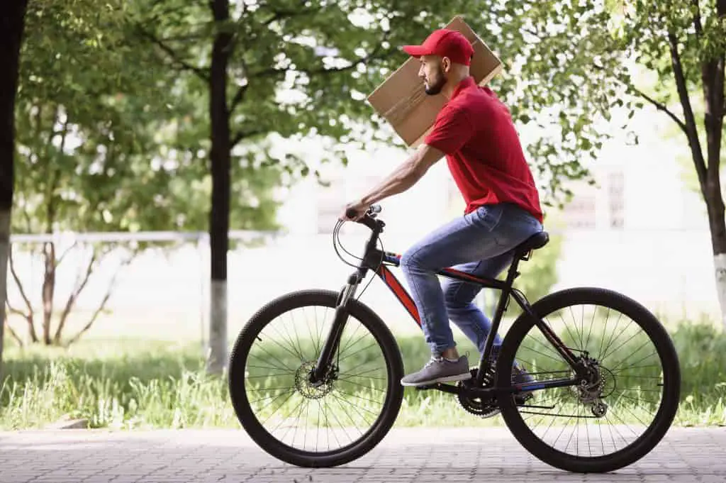 best two wheeler for delivery