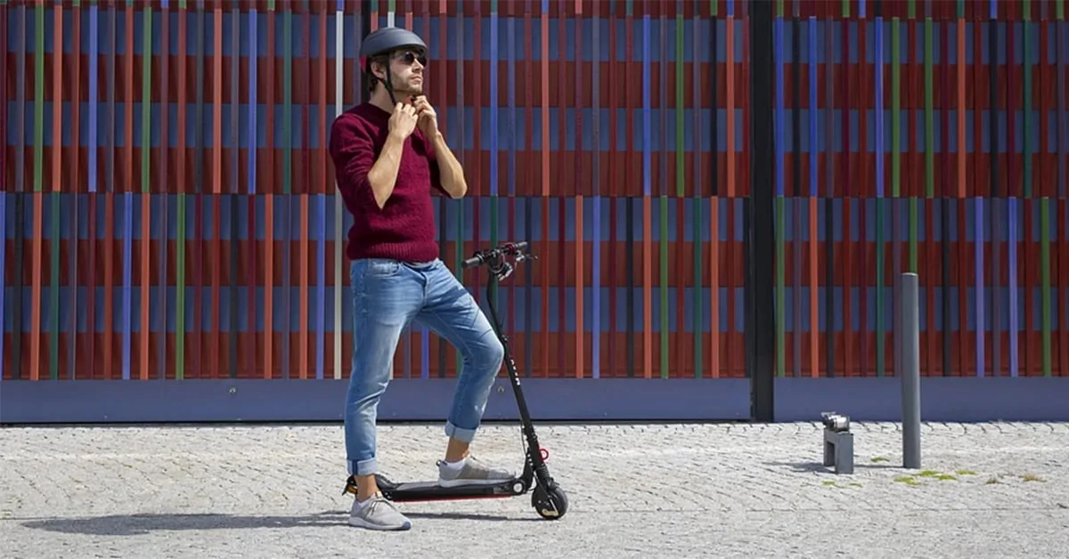 Are Electric Scooters Legal On Sidewalks Or Street