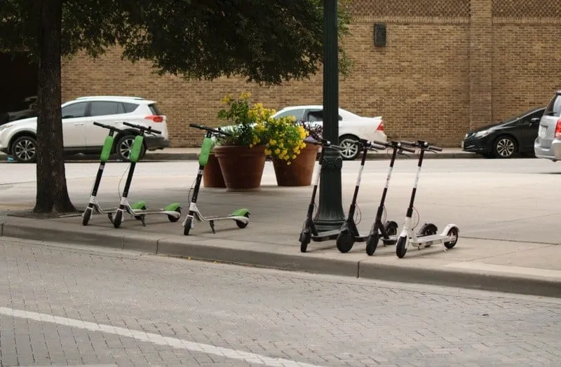 Which are Street Legal Electric Scooters 
