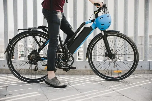 What Is The Difference Between E-bikes And E-Scooters
