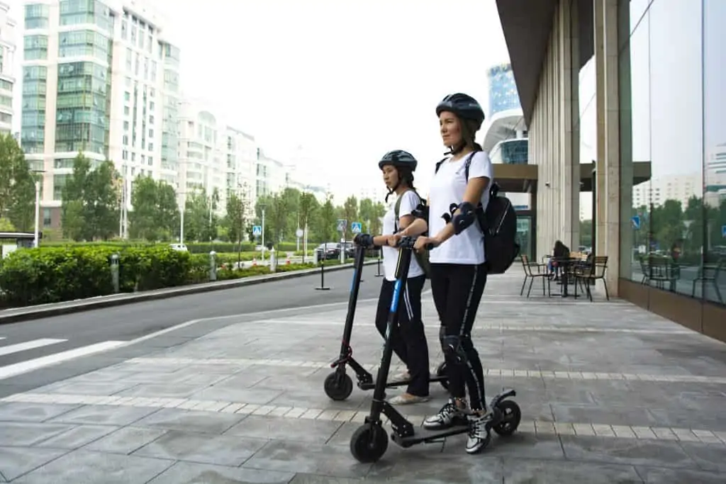 5 Things to Consider When Choosing an Electric Scooter 1