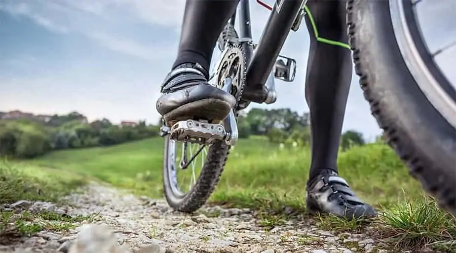 different types of cycling shoes