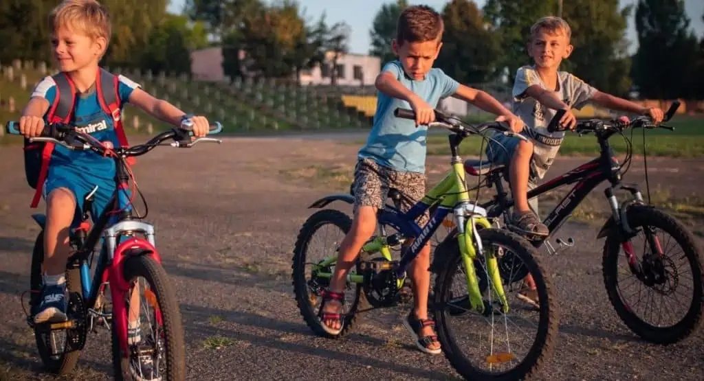 Minimum Age to Ride an Electric Bike
