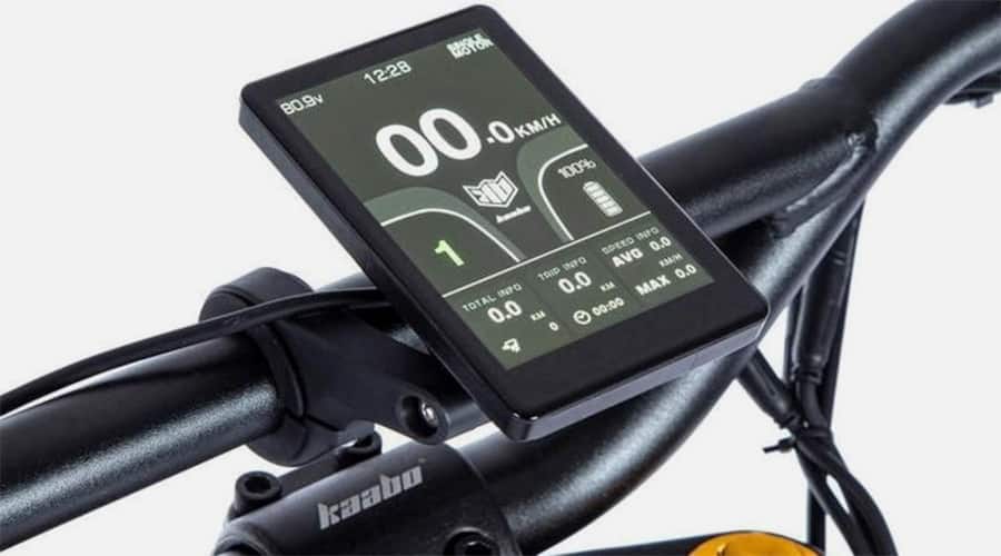 Kaabo Wolf King GT Pro: TFT Display