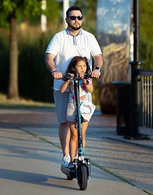 Electric Scooters Weight and Weight Limits (Capacity)
