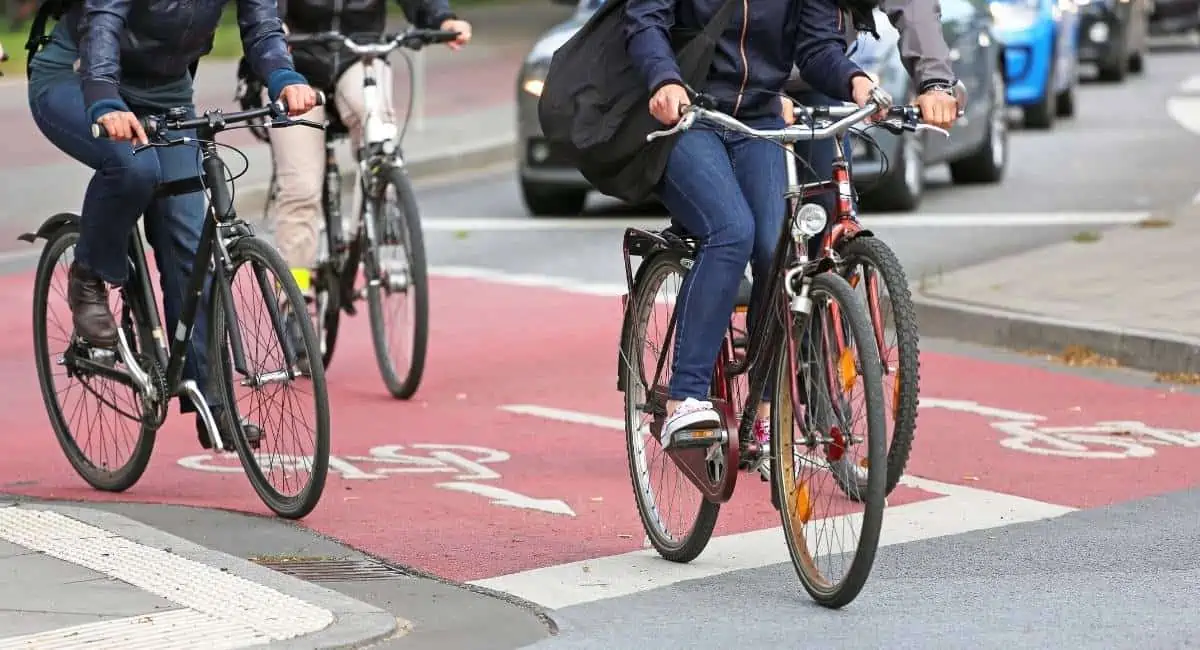 Which City Is Not Considered a Top Cycling City