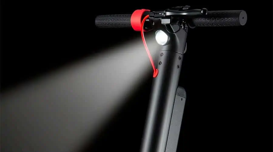 X7 Max Folding Electric Scooter: Handlebar-mounted Headlight